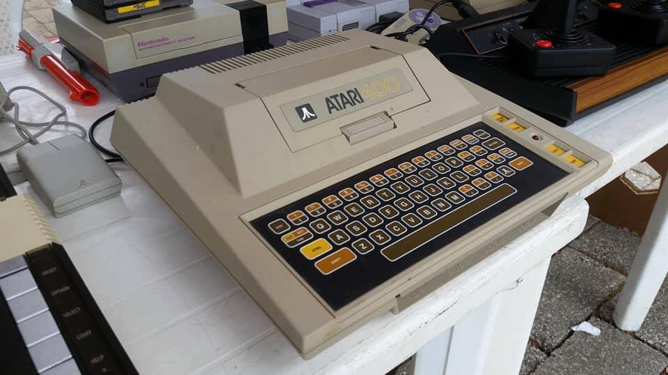 Atari 400 Atari 400